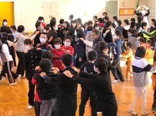 もうすぐ中学生ですね 人権フォーラム 矢渕中学校通信 やぶち Hpバージョン